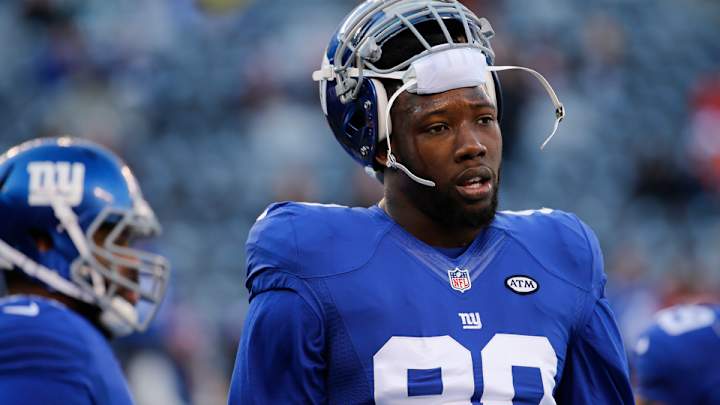 Pierre-Paul sues ESPN, Schefter for leaking medical records