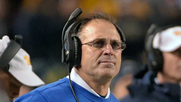 Surging Pitt looking to go out on high note