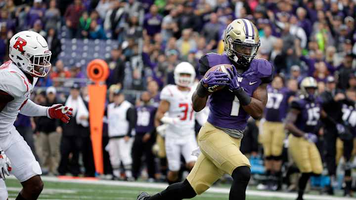 John Ross shows flash of past in return for No. 14 Huskies