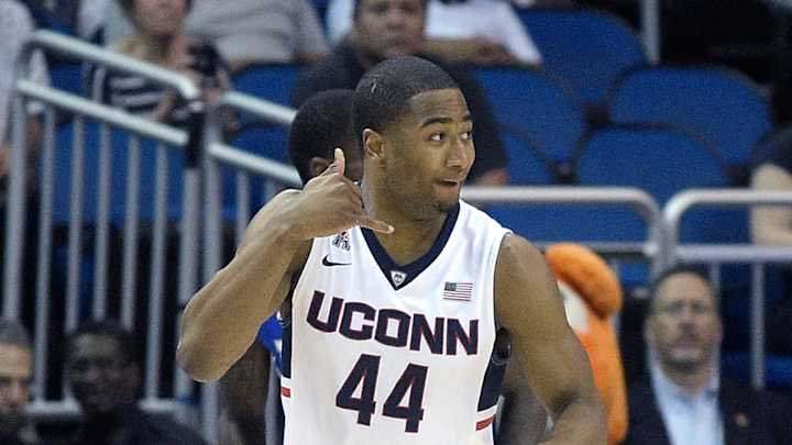 Defense, balanced scoring lifts UConn in American title game Defense, balanced scoring lifts UConn in American title game