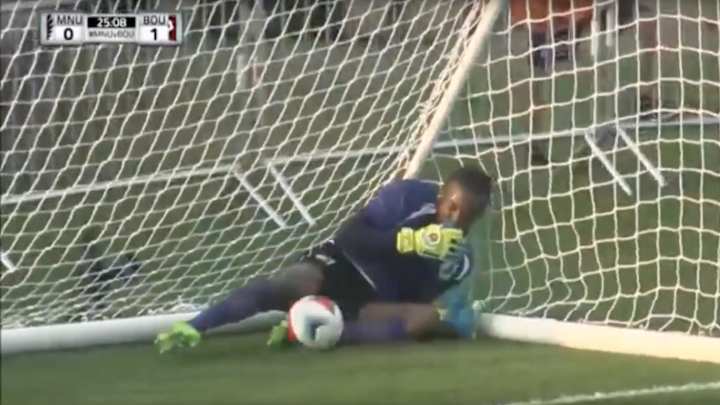 WATCH: Minnesota United goalie throws ball in his own goal
