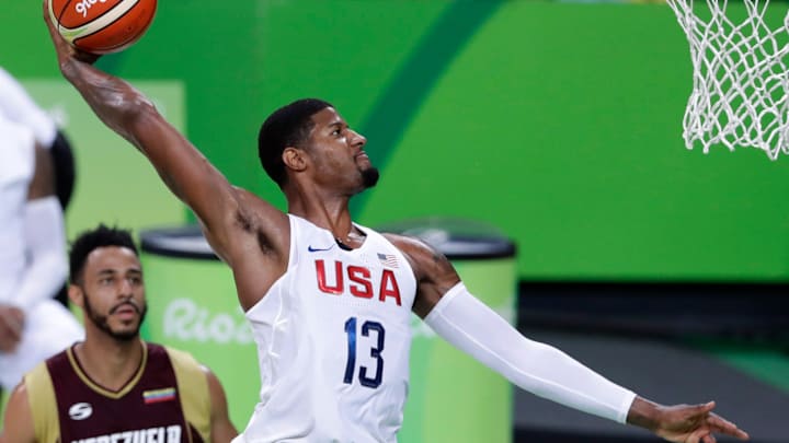 US shakes off sluggish start, blasts Venezuela 113-69