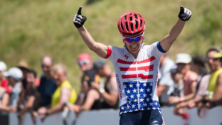US cyclist Lea Davison overcomes injuries, heading to Rio