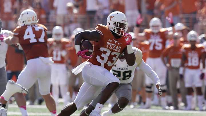 No. 11 WVU players give 'props' to elusive Texas RB Foreman