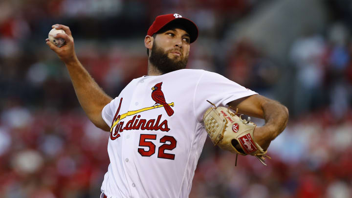 Molina's RBI caps rally as Cardinals stun Reds 5-4