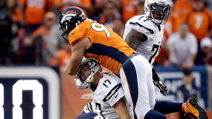 Chargers missteps can't get Philip Rivers down