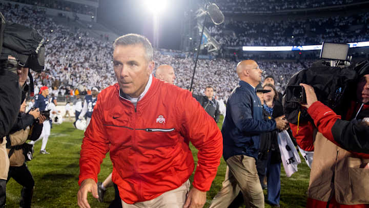 AP Top 25: Ohio State slips, Penn State in, Houston out