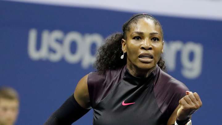 Sore shoulder? Serena Williams opens US Open with easy win