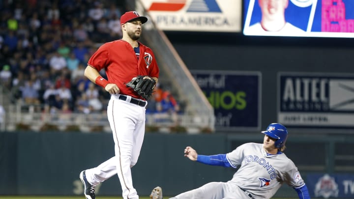 Bautista, Blue Jays hammer Twins 9-3