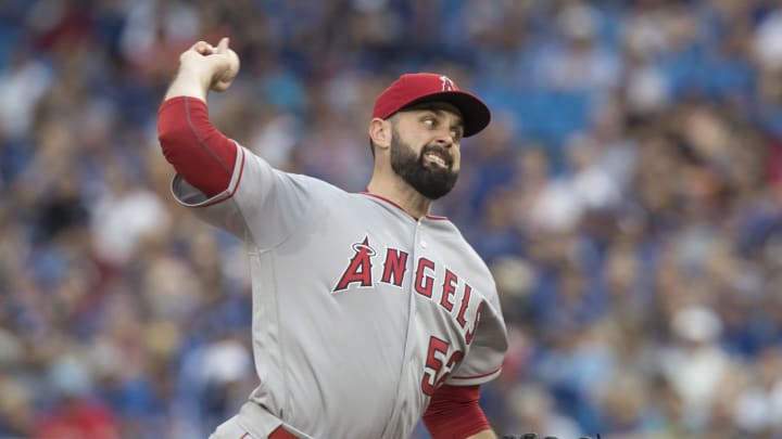 Pujols hits milestone home run, Angels beat Jays 8-2