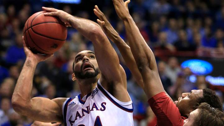 No. 1 Kansas outlasts No. 2 Oklahoma 109-106 in 3 overtimes No. 1 Kansas outlasts No. 2 Oklahoma 109-106 in 3 overtimes
