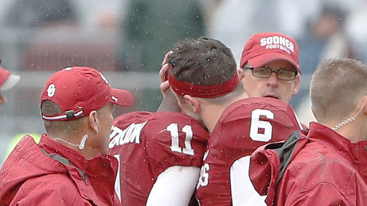 Oklahoma WR Westbrook leaves game after taking hard hit