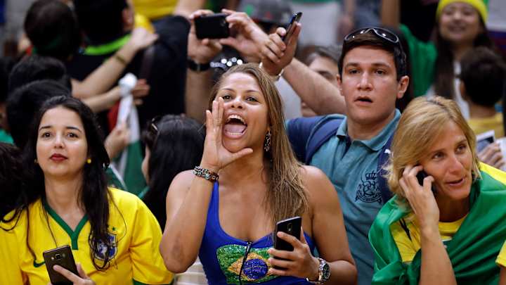 Boisterous Brazilian fans rewrite rules of Olympic etiquette Boisterous Brazilian fans rewrite rules of Olympic etiquette