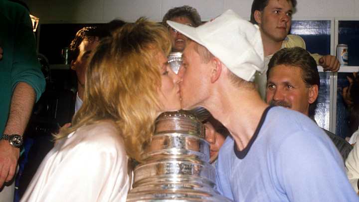 Memorable Kisses in Sports Memorable Kisses in Sports