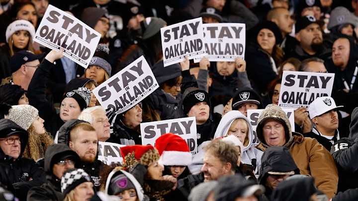 Former Vikings owner wants to help Raiders move to San Antonio Former Vikings owner wants to help Raiders move to San Antonio
