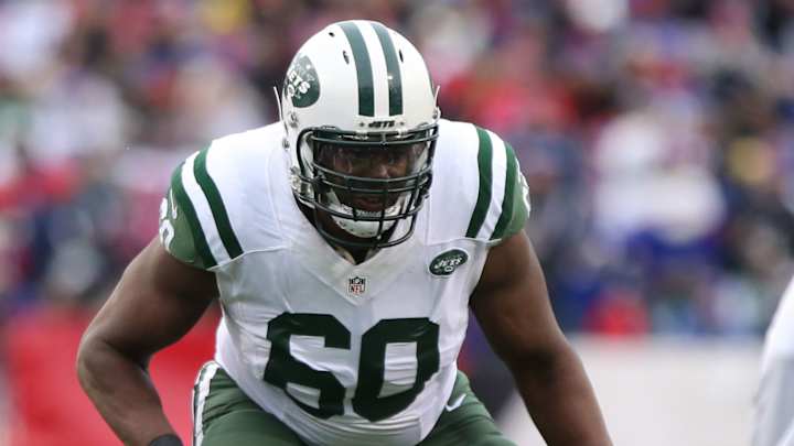 Report: Jets ask Ferguson to take pay cut, angling to sign Fitzpatrick