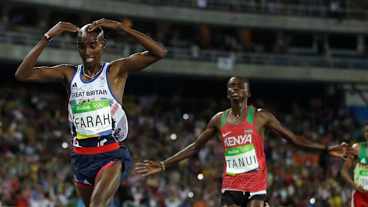 Crash or not, nothing can stop Farah over 10,000 at Olympics
