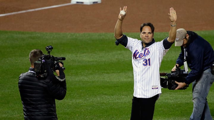 Mike Piazza upset over auction of jersey he wore after 9/11 attacks