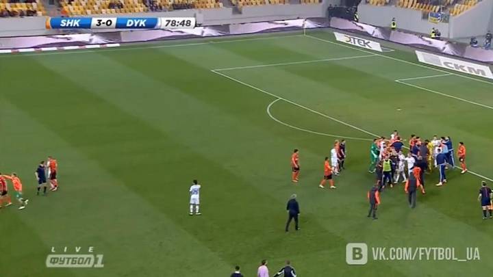 Giant brawl erupts during Ukrainian soccer match Giant brawl erupts during Ukrainian soccer match