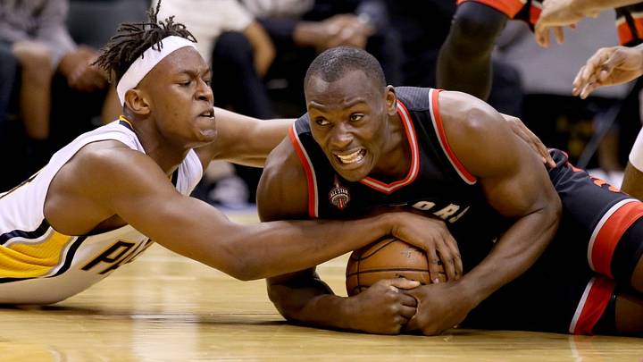 Raptors G.M. wrote fans a note to leave work early for game