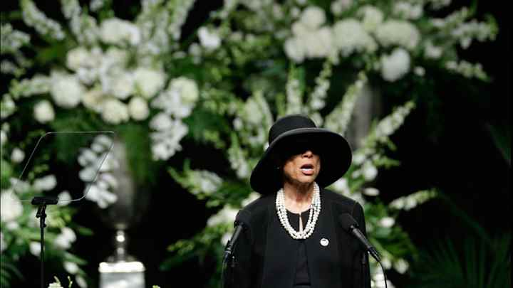 Watch: Lonnie Ali speaks at Muhammad Ali's funeral Watch: Lonnie Ali speaks at Muhammad Ali's funeral
