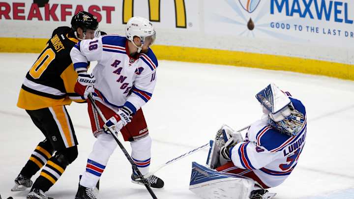Rangers recall goaltender Hellberg from AHL Rangers recall goaltender Hellberg from AHL
