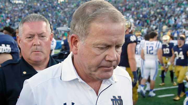 Notre Dame needs offense to be dependable, clutch Notre Dame needs offense to be dependable, clutch