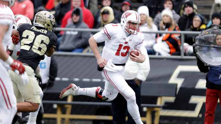 Fifth-year seniors get stability, success at No. 5 Wisconsin