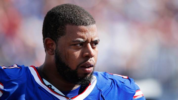 Bills tackle Cordy Glenn signs franchise tender