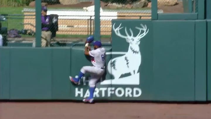 Watch: Yasiel Puig makes tough catch, crashes into wall Watch: Yasiel Puig makes tough catch, crashes into wall