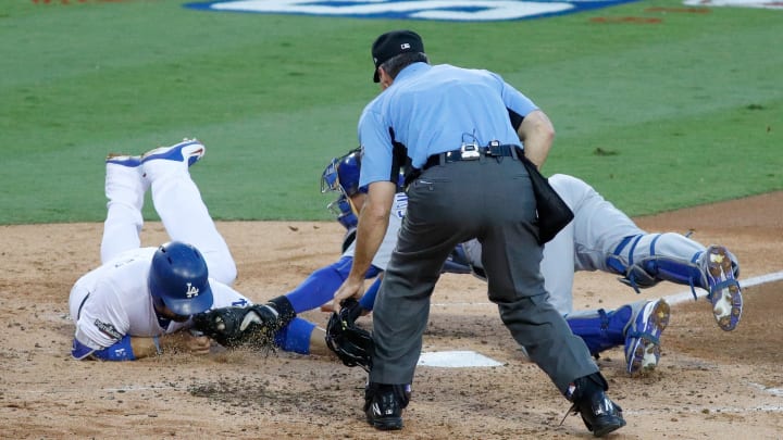 Dodgers 1B Adrian Gonzalez on home plate call: 'I knew I was safe'