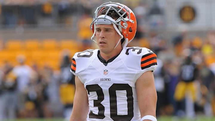 Former NFL safety Jim Leonhard to coach Wisconsin secondary