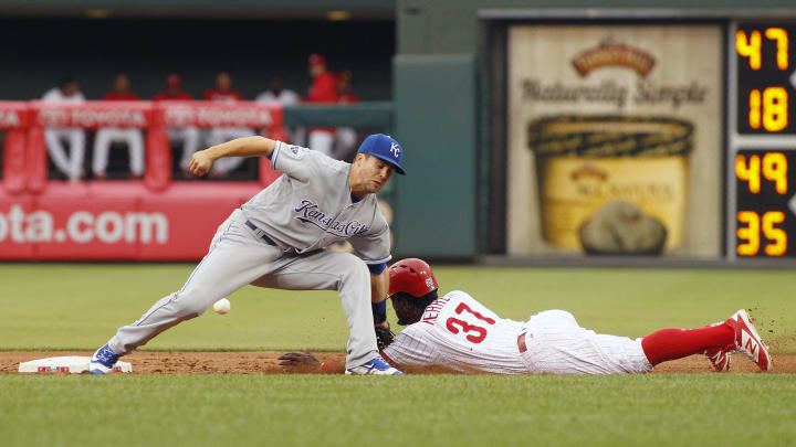 Ian Kennedy has tough luck in Royals' 4-3 loss to Phillies