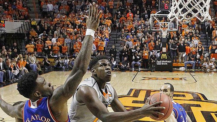 Jawun Evans’s big night helps Oklahoma St. rout No. 3 Kansas Jawun Evans’s big night helps Oklahoma St. rout No. 3 Kansas