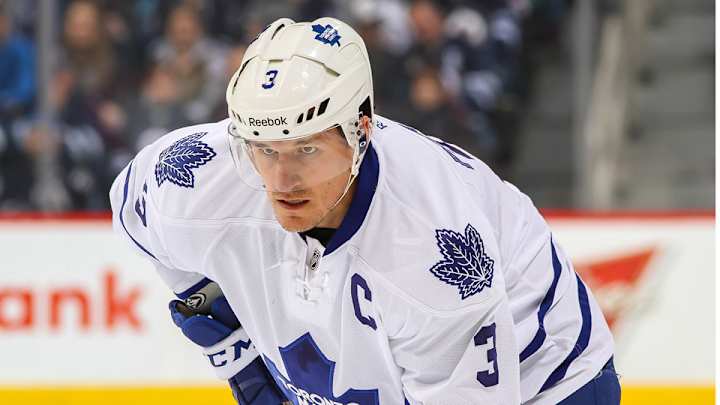 Maple Leafs trade Phaneuf to Ottawa