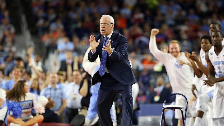 Deflecting off-court questions he doesn't like, UNC coach Roy Williams's thin skin has taken center stage