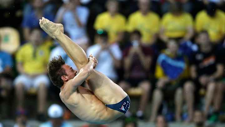 Tom Daley tops Chinese in platform prelims at Olympics