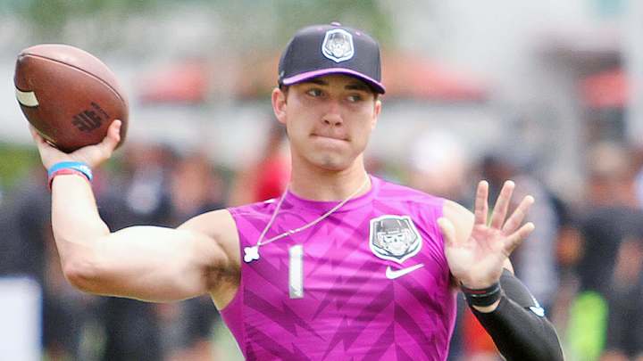 Top 8 quarterback prospects of the last decade Top 8 quarterback prospects of the last decade