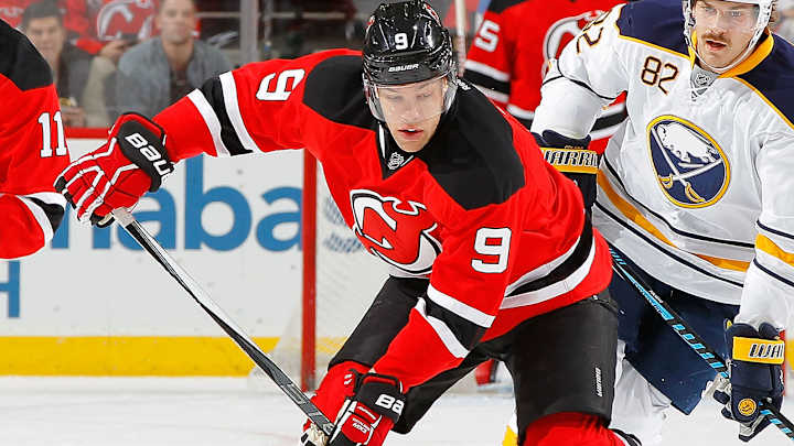 Devils left wing Taylor Hall has knee surgery, out 3-4 weeks