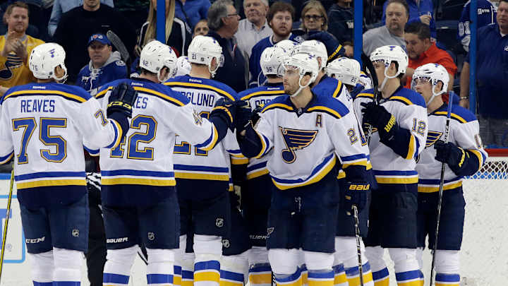 Fabbri, Berglund score goals, Blues hold off Lightning 2-1