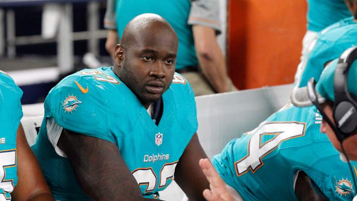 Tunsil's absence leaves Dolphins' line without 3 starters