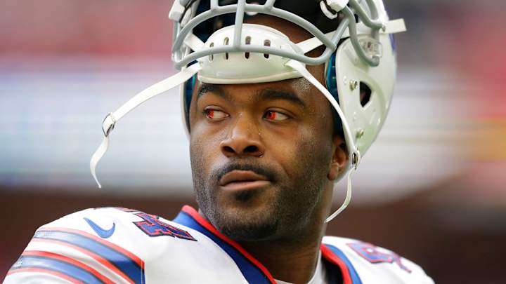 DE Williams signs $16 million, 2-year deal with Dolphins