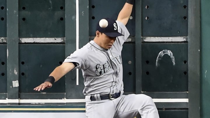 Correa, Gonzalez homer, Astros beat Mariners 6-3