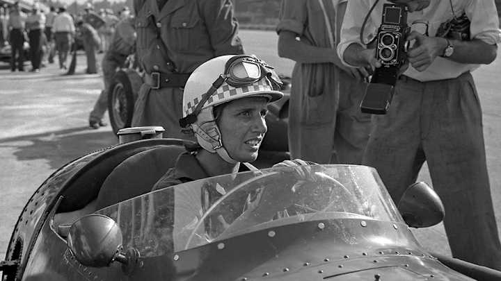 Maria De Filippis, first woman to race in Formula One, dies at 89