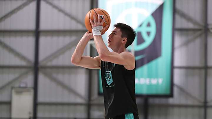 Four-star recruit Alex Barcello commits to Arizona