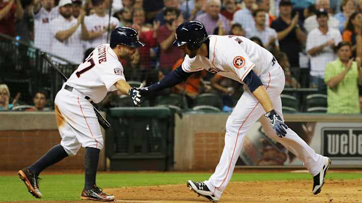 Jake Marisnick marks Jose Altuve’s place in the bathroom Jake Marisnick marks Jose Altuve’s place in the bathroom