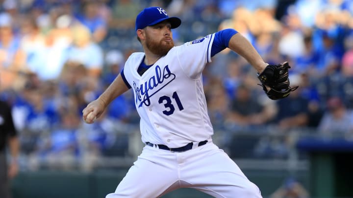 Royals roll past Indians 9-4 to complete 3-game sweep