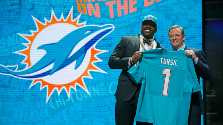 Column: Biggest loser in Round 1 of draft is Ole Miss Column: Biggest loser in Round 1 of draft is Ole Miss