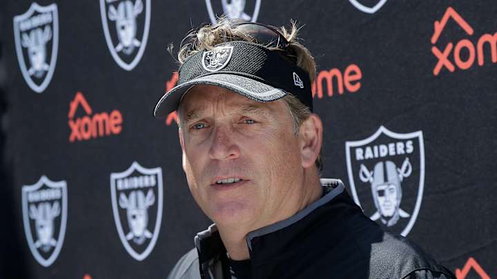 Browns keeping some dubious company at 0-10