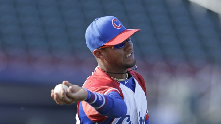 Top Cuban player slips away with brother to join US majors